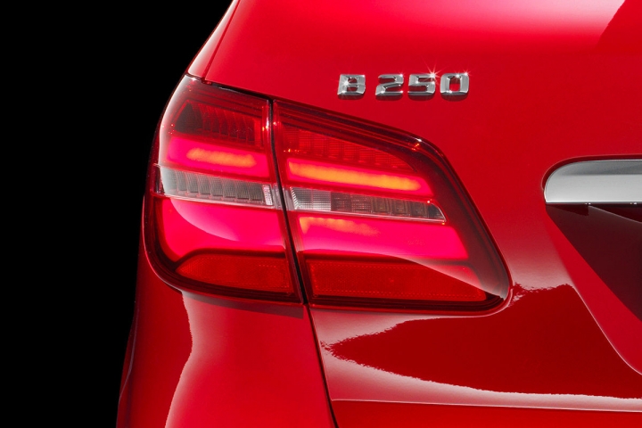 2015 全新小改 Mercedes-Benz B-class