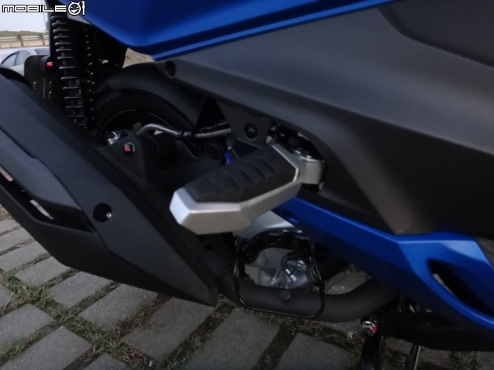 [開箱] 深藍好朋友 2014 SYM GTS300i abs 消光藍