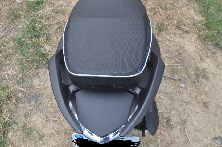 新手第一次開箱《雷霆 150 ABS Motocam 消光黑》