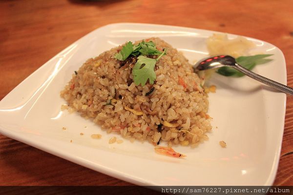 食記] 嘉義東區 六條通日本燒烤料理 宵夜小酌好去處