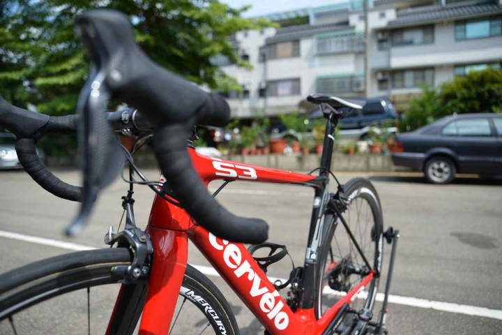 男人就該駕馭~~紅鬃烈馬~~   New Cervelo S3 2014 圖多字少...
