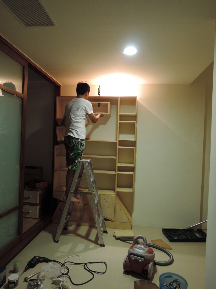 (偽)知青人文風-「恐龍書架」創作紀錄----(3/24新增隱藏版功能！)