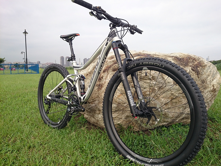 [開箱] 2015 GIANT TRANCE 27.5 1