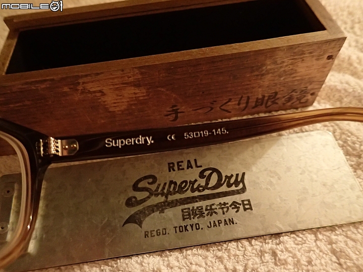 第一次開箱文 英國潮牌 Superdry 眼鏡! ~