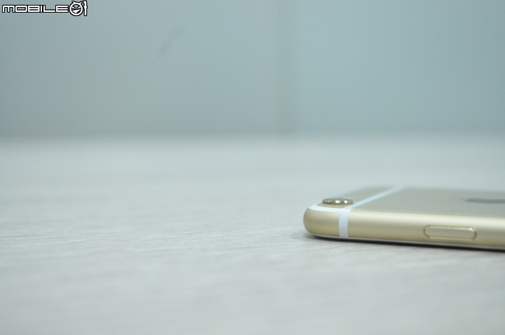 iPhone 6 香檳金入手開箱 + TUNEWEAR SOFTSHELL TPU保護套，說不出的爽感~~