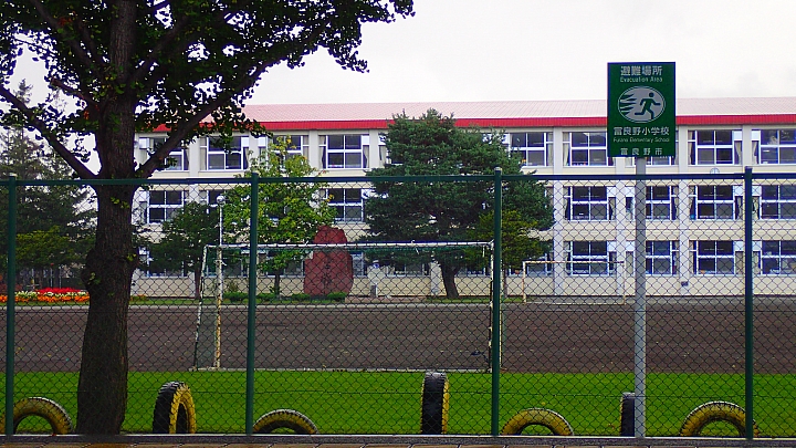 悲情 北海道之旅 完 全日本壓馬路（株）