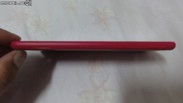 [簡單開箱] HTC 816 閃亮亮的蜜桃紅