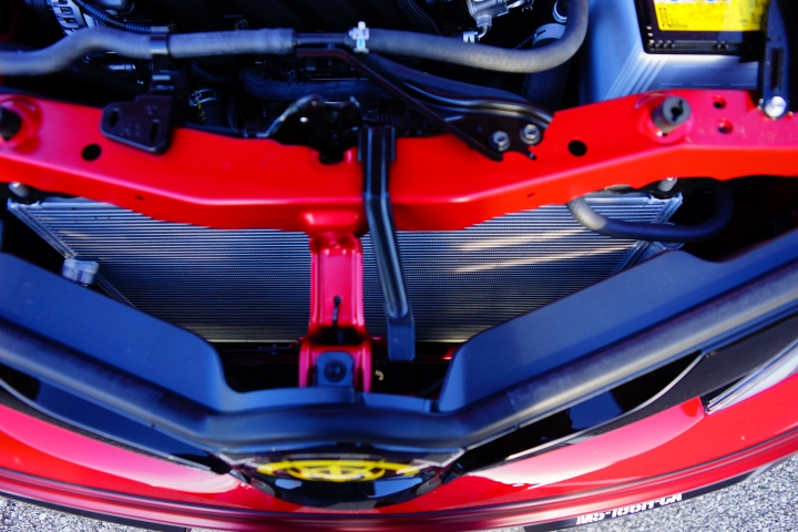 赤い彗星 --- TOYOTA AURIS 夏亞專用機四百公里體驗