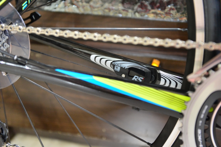 人生第一台公路車 2015 TCR ADV SL1 開箱