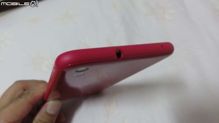 [簡單開箱] HTC 816 閃亮亮的蜜桃紅