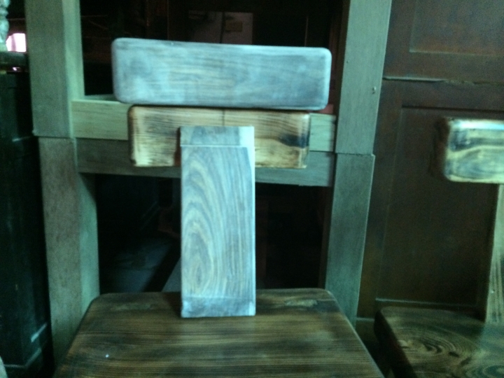 (開箱)老師傅手作餐桌椅+小凳+自製蜂蠟(圖多)