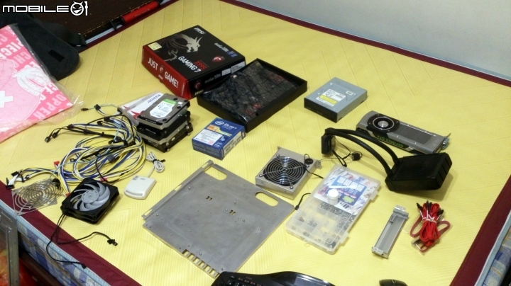 MSI X99S GAMING 7、5920X簡單開箱-接棒XD