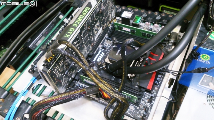 MSI X99S GAMING 7、5920X簡單開箱-接棒XD
