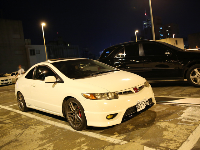 令人大開眼界的無差別車聚  驚見M4、大黃蜂、超酷VW！
