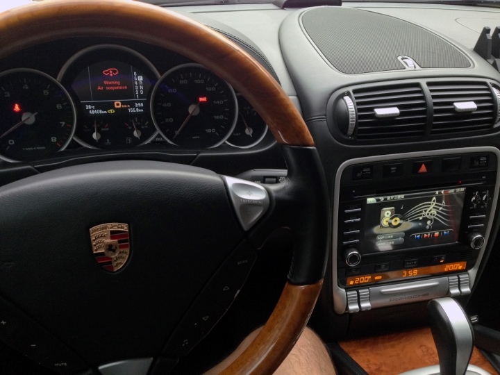 Cayenne Turbo問題請教