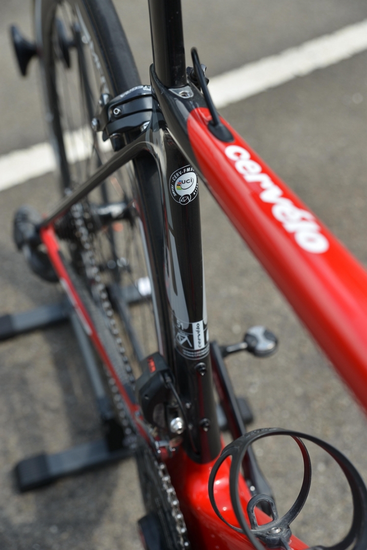 男人就該駕馭~~紅鬃烈馬~~   New Cervelo S3 2014 圖多字少...