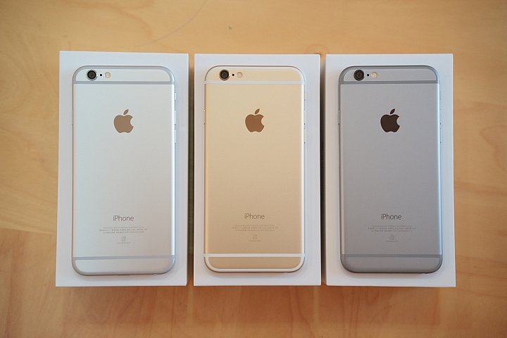 iPhone 6 三色開箱及中華電信辦機刷花旗卡心得 (內含VIP電話預購消息)