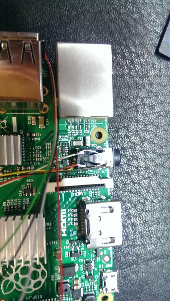樹莓派Raspberry Pi B+ 自製壓克力外殼-內含搖控器電路及影音端子加裝國際影音端子