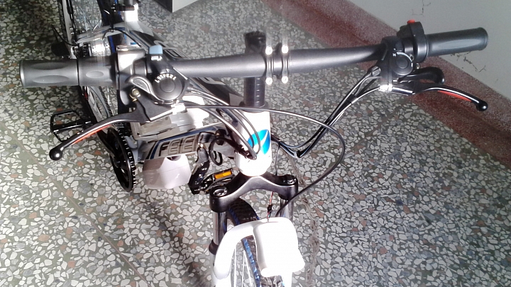 [開箱] 21速電動登山車