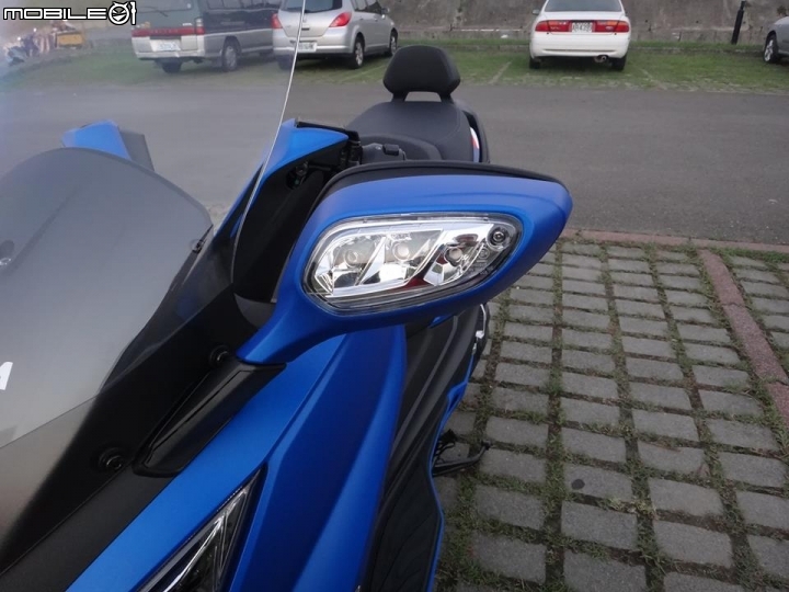 [開箱] 深藍好朋友 2014 SYM GTS300i abs 消光藍