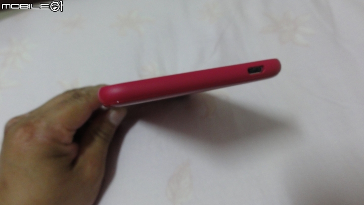 [簡單開箱] HTC 816 閃亮亮的蜜桃紅