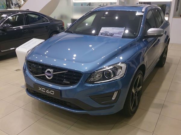 Volvo XC60 T5 R-Design...開箱！9/30補充