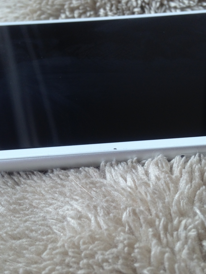 iPhone 6 螢幕瑕疵