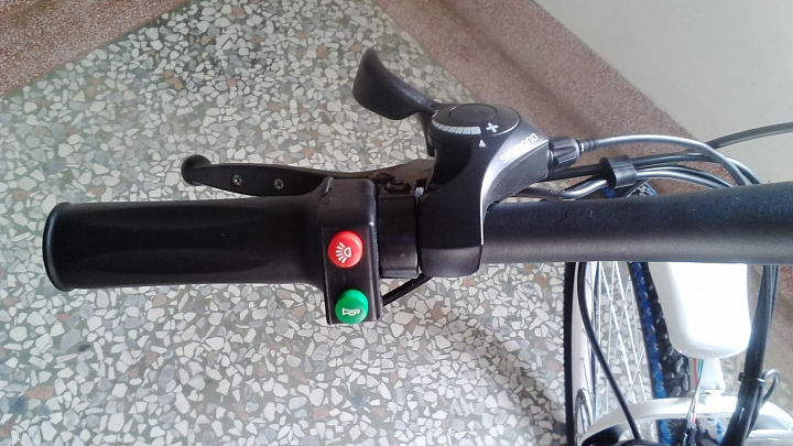 [開箱] 21速電動登山車