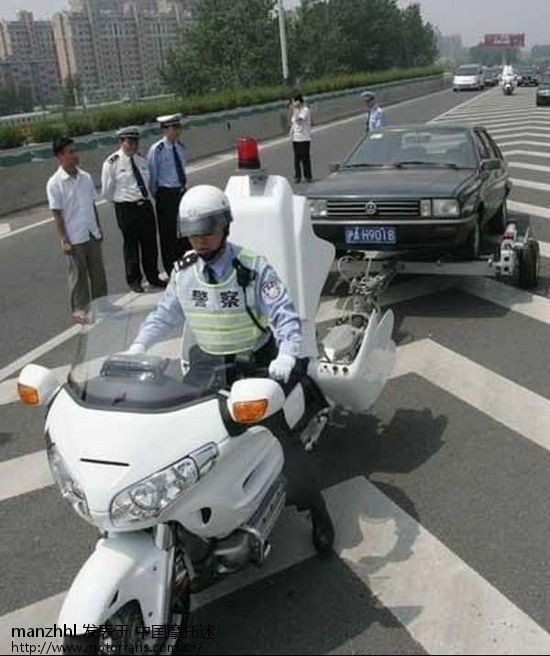 猴塞雷的大陸警車