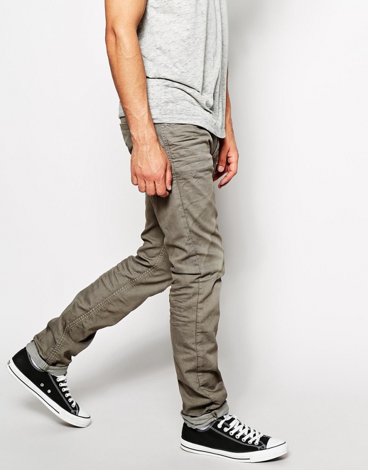 哪裡可買到Diesel Jeans Thavar 830H Slim Fit Grey Distressed?