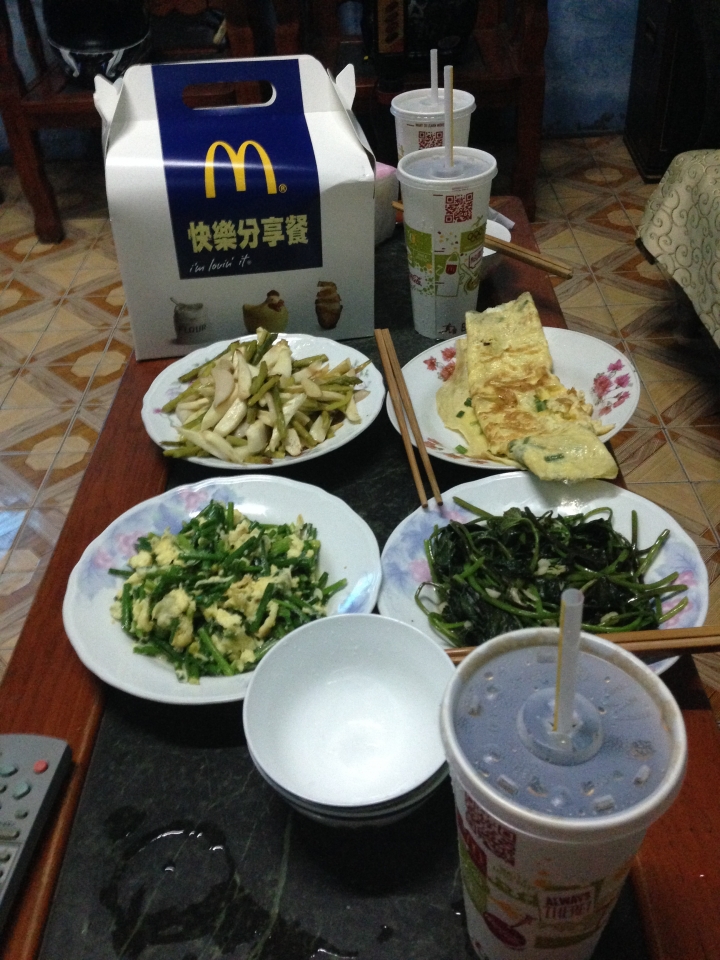 <<不做不會怎樣，做了很不一樣之愛台灣三勇士風雨無阻環島行>>
