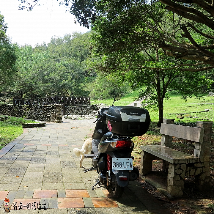 省道一姐微甜旅行，鐫刻石門