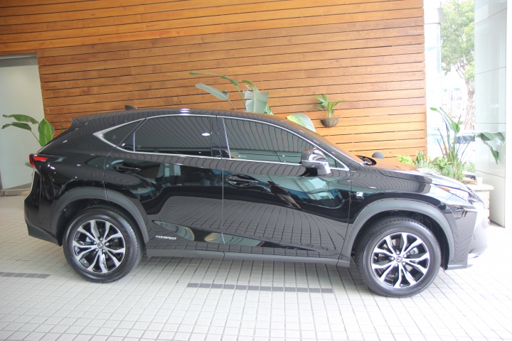 NX 300H F-SPORT  開箱嚕~~~