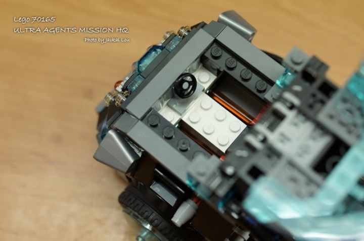 Lego 70165 Ultra Agent Mission HQ 特務行動基地車
