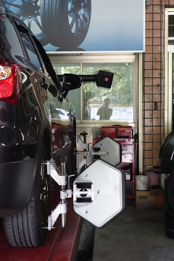 SX4 Crossover 換鞋記。