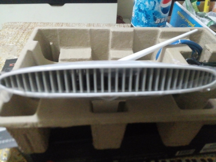 平價AC 老闆說 比N快三倍 還可以偷偷翻牆 ..EDIMAX  BR-6208AC AC750..  開箱 圖多..有些廢話..可以咬"土豆"