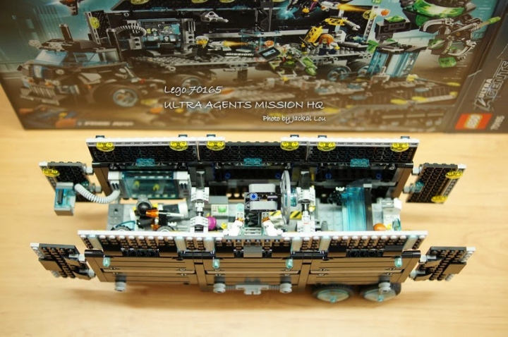 Lego 70165 Ultra Agent Mission HQ 特務行動基地車