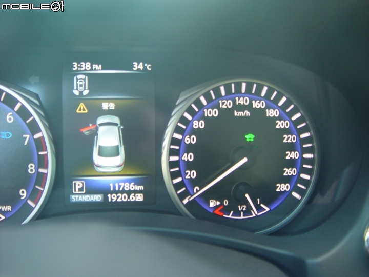 試駕Q50 S Hybrid「單一．無二」體驗