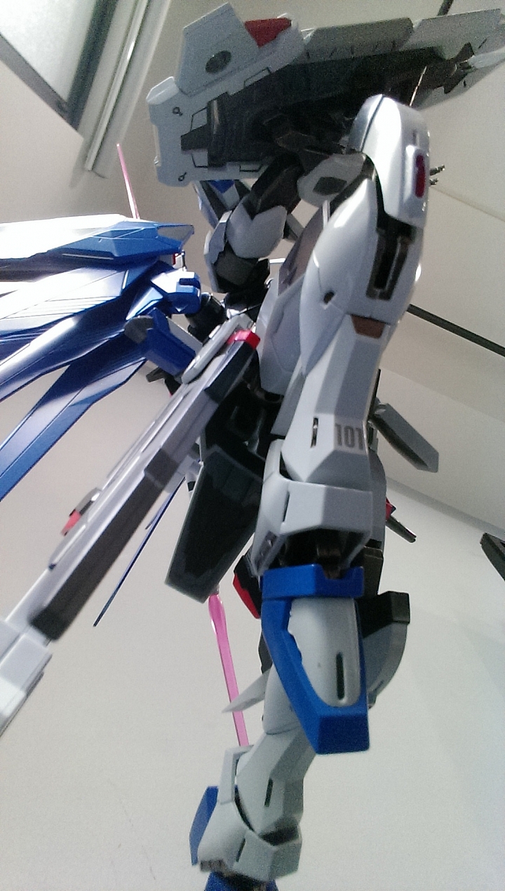 [開箱] MB FREEDOM