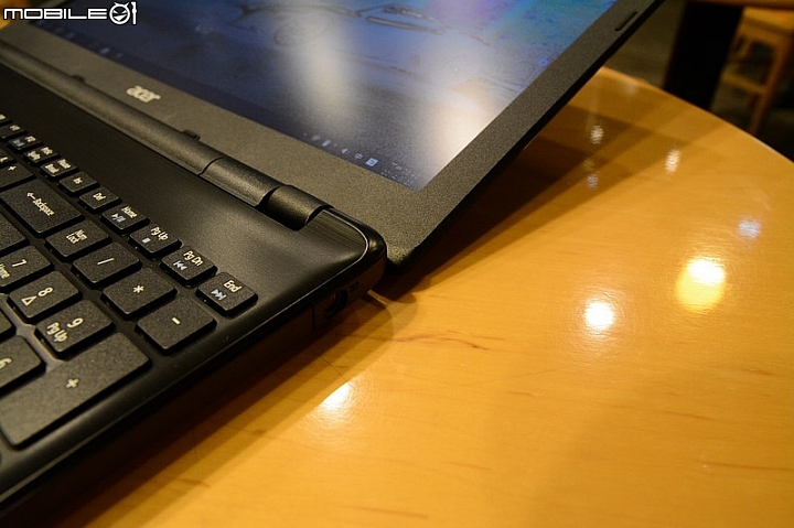 [開箱]平價但質感不平價的15吋 ACER Extensa EX2510G