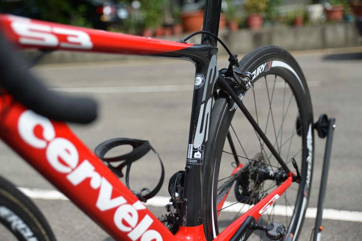 男人就該駕馭~~紅鬃烈馬~~   New Cervelo S3 2014 圖多字少...