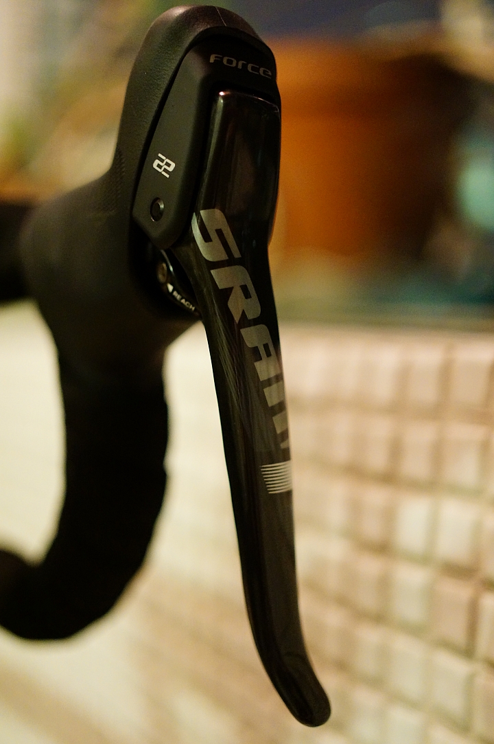 【開箱】2015 Allez  S-Works  +SRAM Force11速全套