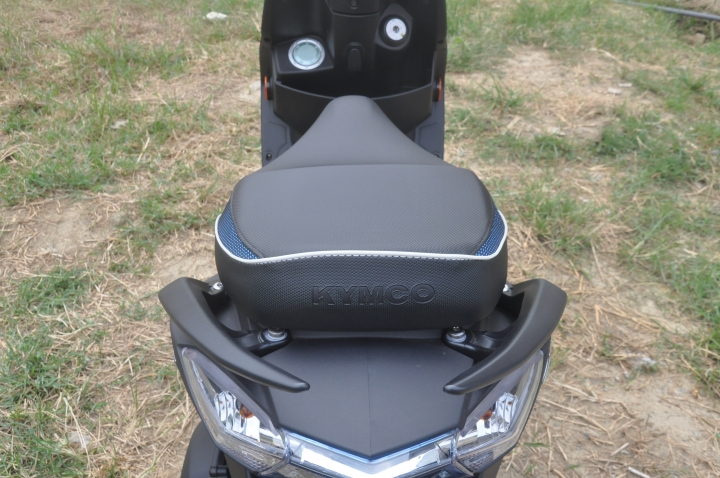 新手第一次開箱《雷霆 150 ABS Motocam 消光黑》