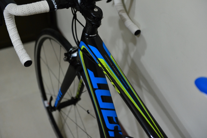 人生第一台公路車 2015 TCR ADV SL1 開箱