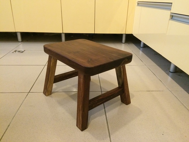 (開箱)老師傅手作餐桌椅+小凳+自製蜂蠟(圖多)