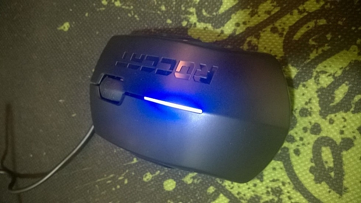 roccat pyra 開箱