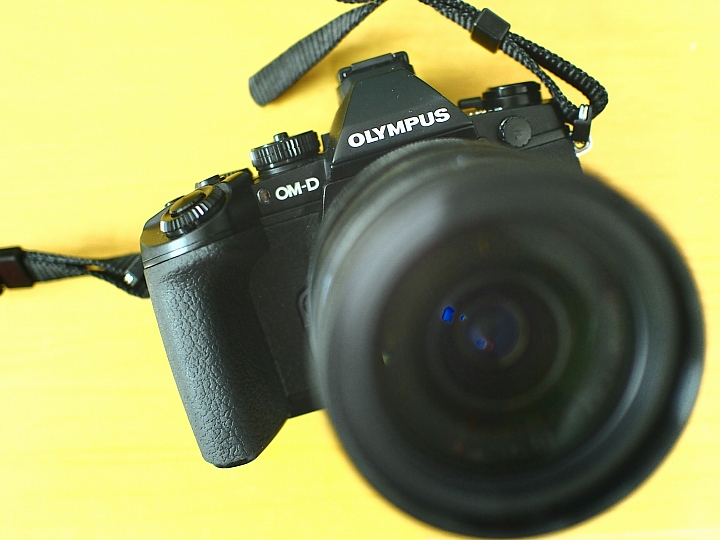 0M-D E-M1 終於入手了