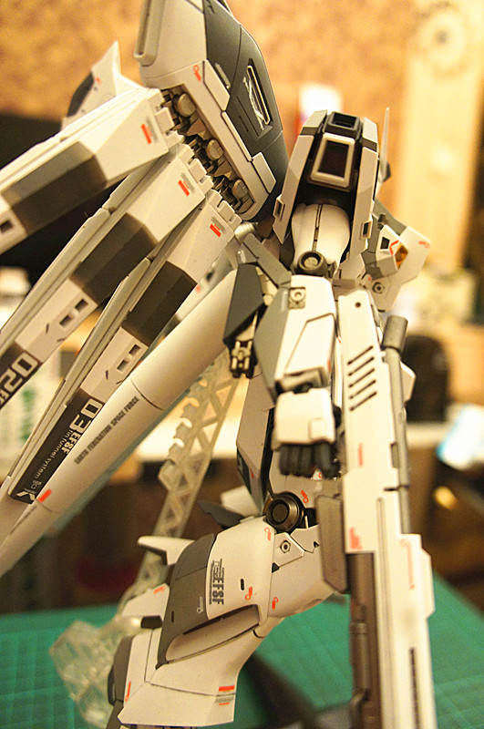 MG 1/100 Hi-v GUNDAM "Ver.Ka" 2號機改色版