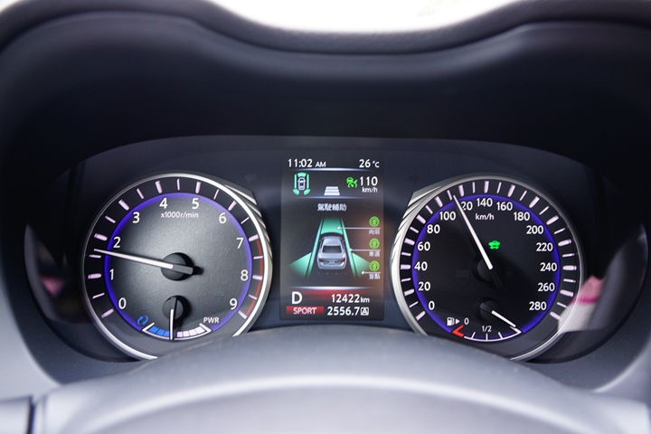 [INFINITI Q50S HYBRID 超豪華科技的試駕體驗]