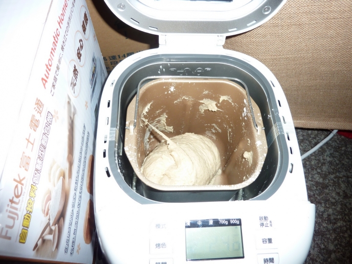 Fujitek 製麵包機 開箱
